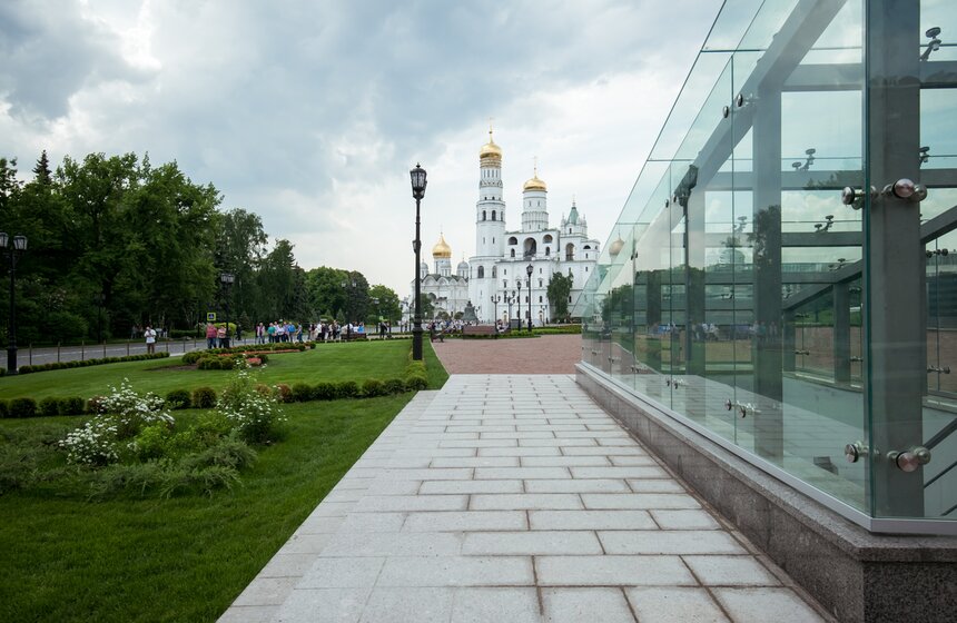 Парк на месте 14-го корпуса Московского Кремля. Фоторепортаж 11 фото