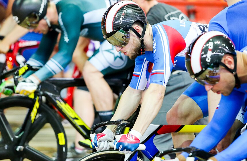 Соревнования по велоспорту "Мемориал Лесникова" в "Крылатском" 2 фото