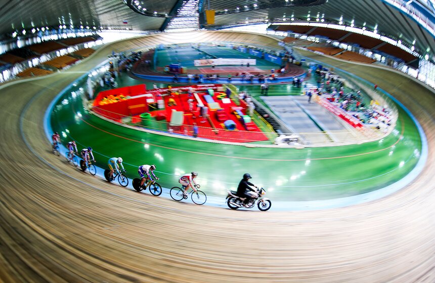 Соревнования по велоспорту "Мемориал Лесникова" в "Крылатском" 7 фото