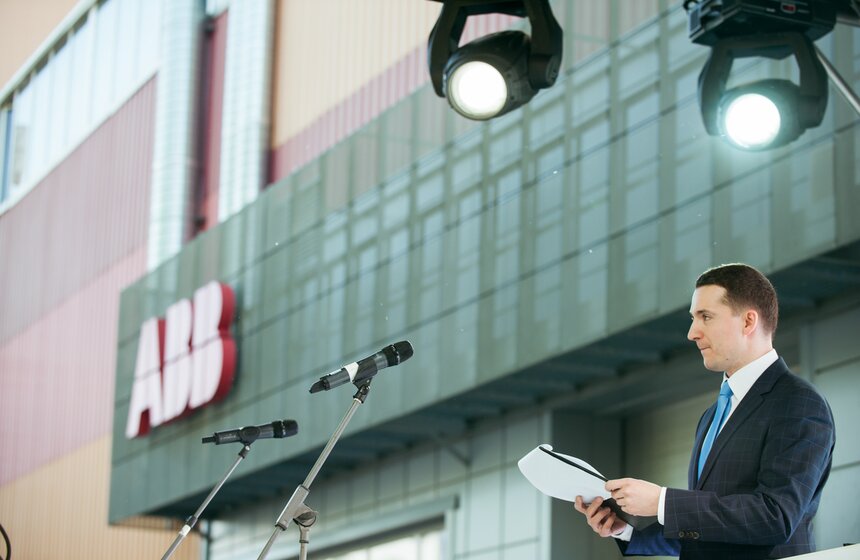 Открытие Инновационного робототехнического учебного центра ABB 18 фото