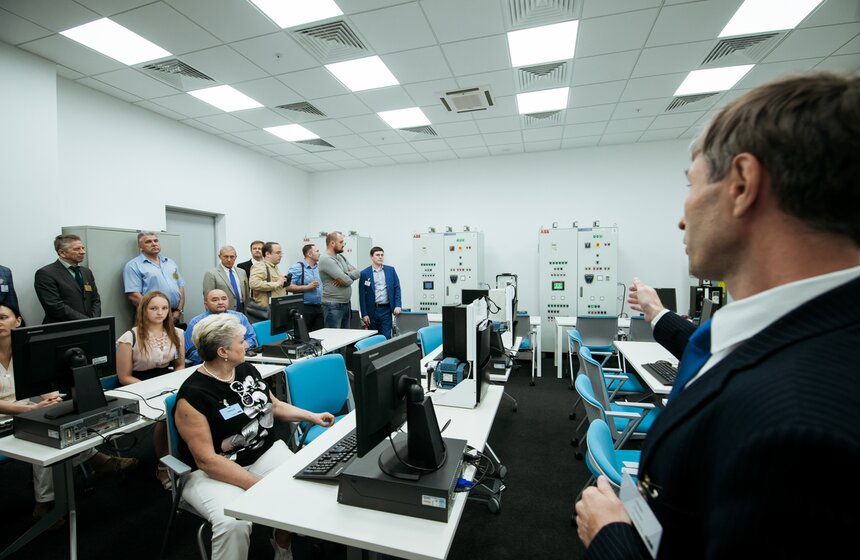 Открытие Инновационного робототехнического учебного центра ABB 35 фото