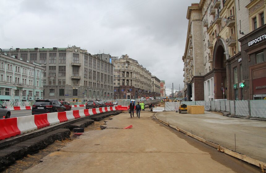 Сергей Собянин осмотрел ход работ по благоустройству Тверской 1 фото