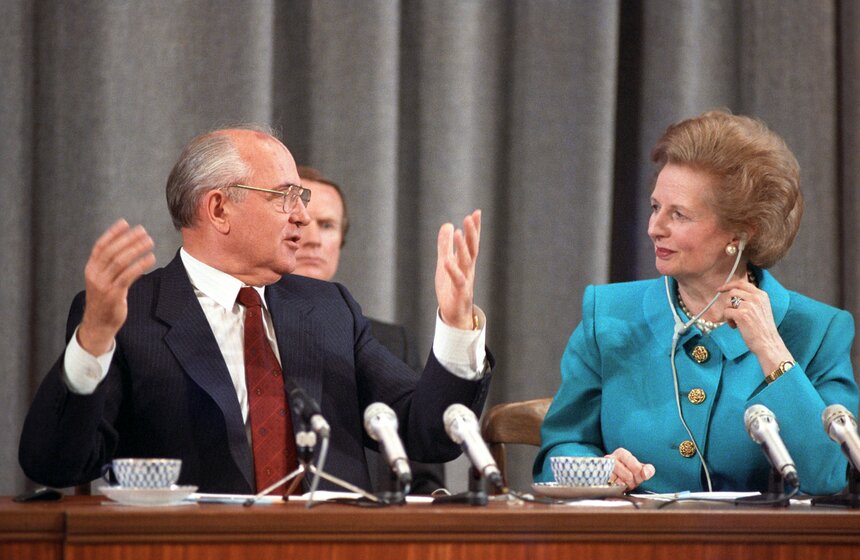 Скончалась экс-премьер Великобритании Маргарет Тэтчер 4 фото