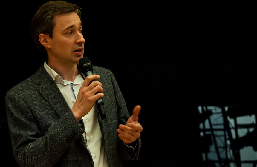 Презентация сцены-трансформера в театре Олега Табакова 13 фото