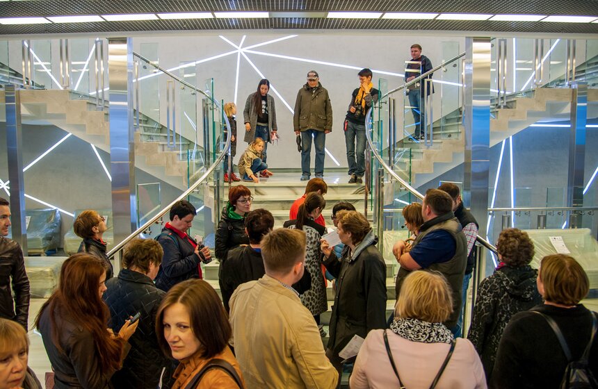 Презентация сцены-трансформера в театре Олега Табакова 3 фото