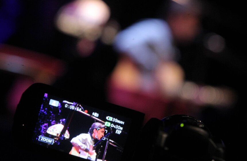 В Театре Эстрады прошел творческий вечер Вячеслава Бутусова 2 фото