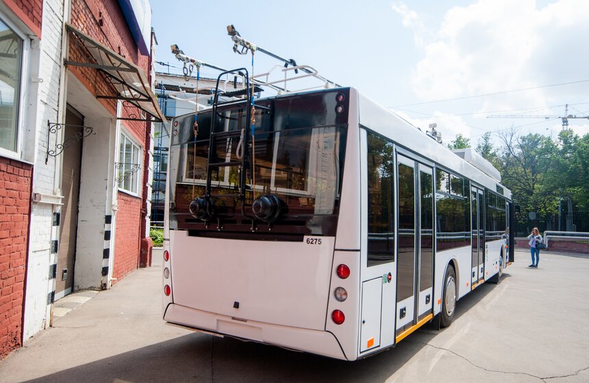 Как ремонтируют троллейбусы на Сокольническом заводе 21 фото