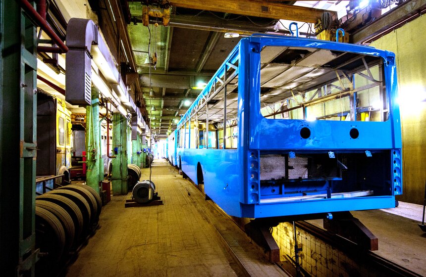 Как ремонтируют троллейбусы на Сокольническом заводе 7 фото