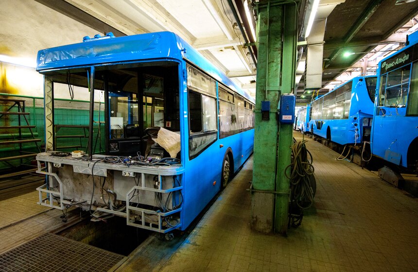 Как ремонтируют троллейбусы на Сокольническом заводе 10 фото