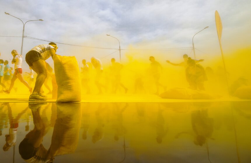 Красочный забег в "Лужниках" 10 фото