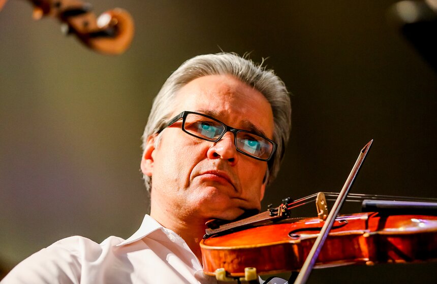 Концерт пианиста Люки Дебарга в Московской консерватории 14 фото