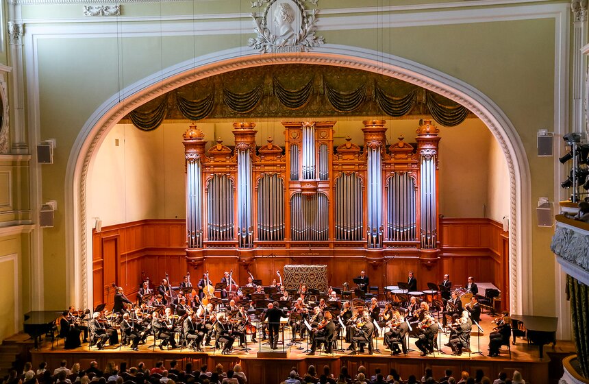 Концерт пианиста Люки Дебарга в Московской консерватории 20 фото