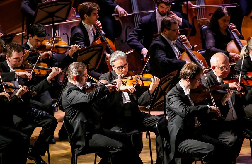 Концерт пианиста Люки Дебарга в Московской консерватории 24 фото