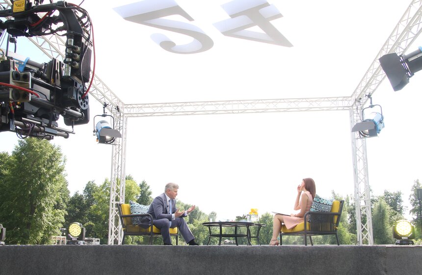 "Лето в парке": звезды в гостях у "Москвы 24" 17 фото