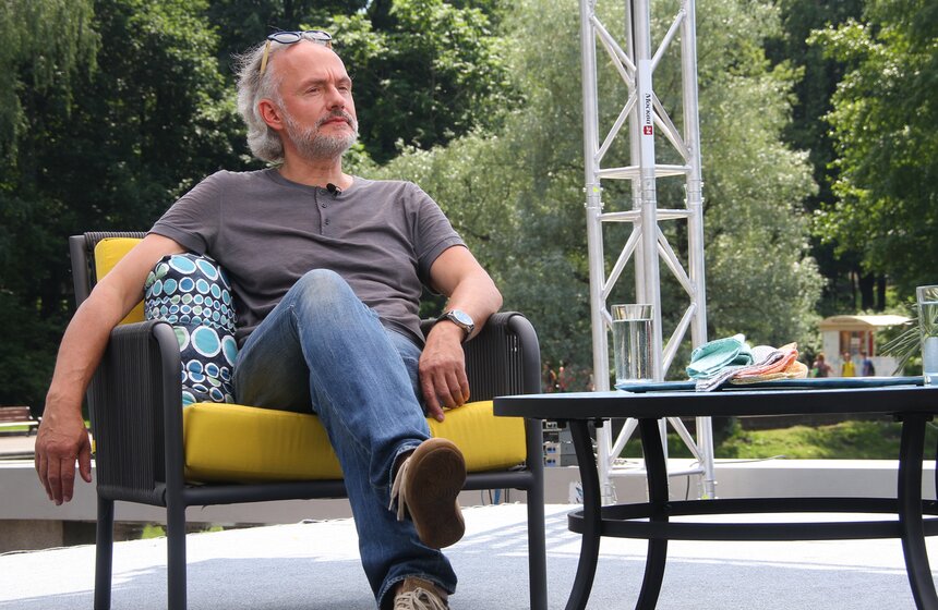 "Лето в парке": звезды в гостях у "Москвы 24" 7 фото