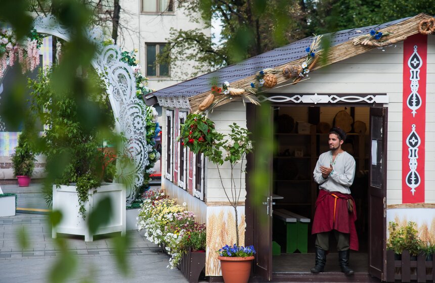 Сергей Собянин посетил фестиваль "Наш продукт" 25 фото