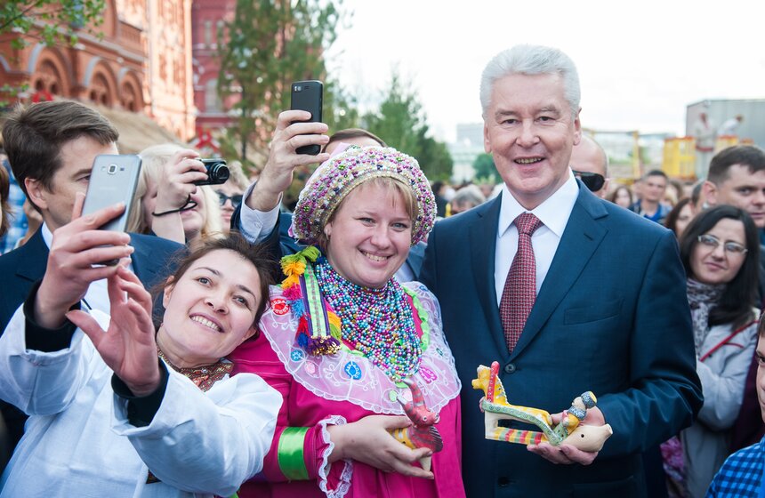 Сергей Собянин посетил фестиваль "Наш продукт" 7 фото