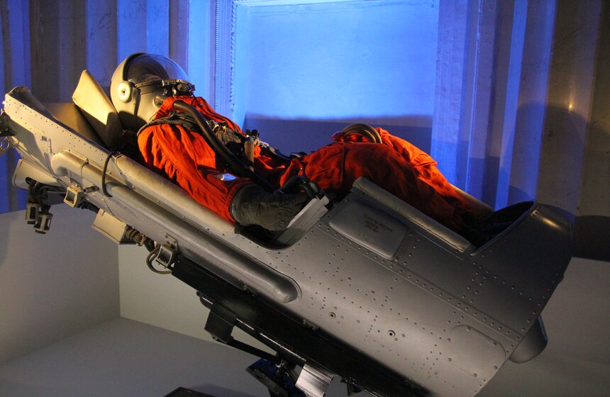 Сергей Собянин открыл выставку "Космос: рождение новой эры" 23 фото