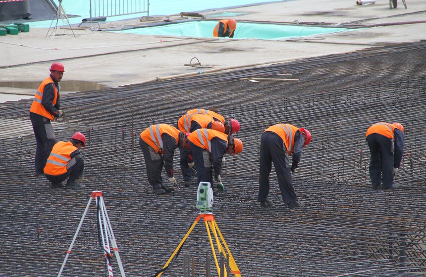 Мэр заложил памятную капсулу в основание бассейна "Лужники" 18 фото