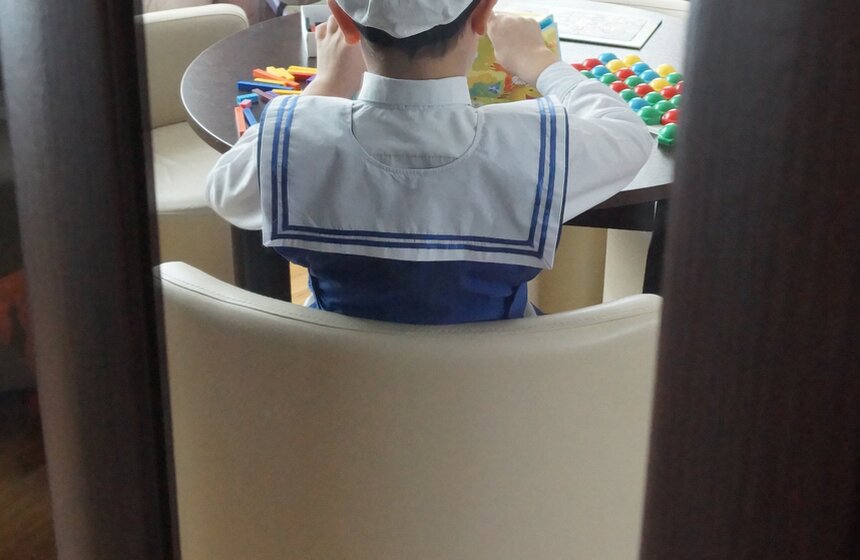 В 24 столичных детских домах прошел "День аиста" 3 фото