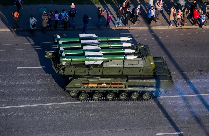 Зенитно-ракетный комплекс "БУК-М2"