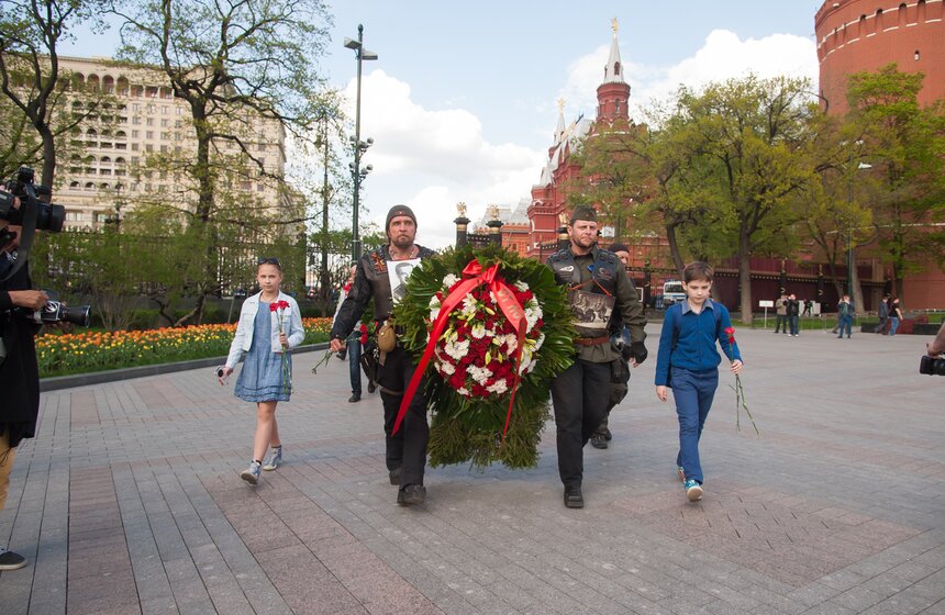 Столичные байкеры открыли мотосезон-2016 32 фото