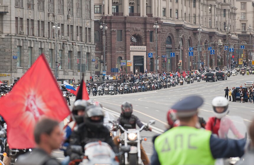 Столичные байкеры открыли мотосезон-2016 19 фото