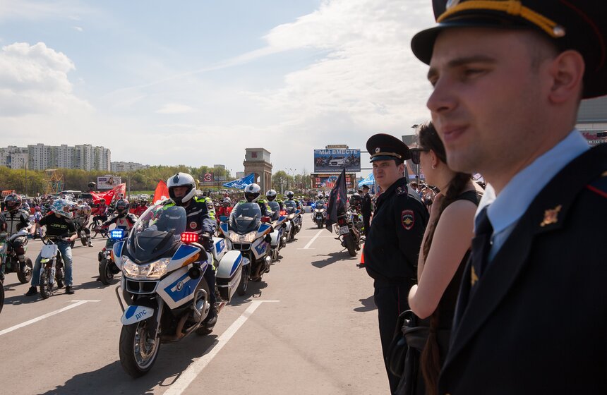 Столичные байкеры открыли мотосезон-2016 13 фото