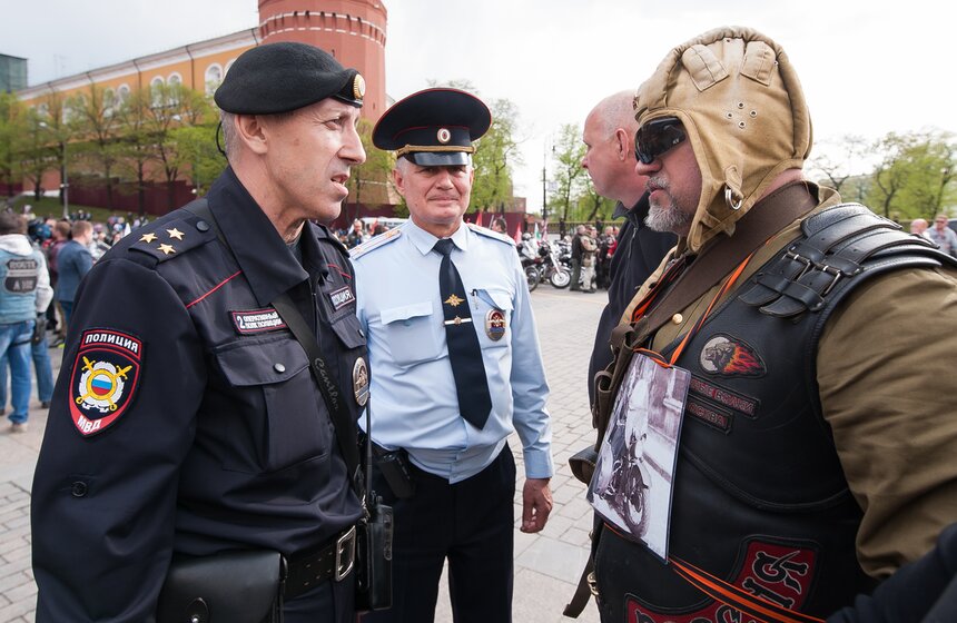 Столичные байкеры открыли мотосезон-2016 25 фото