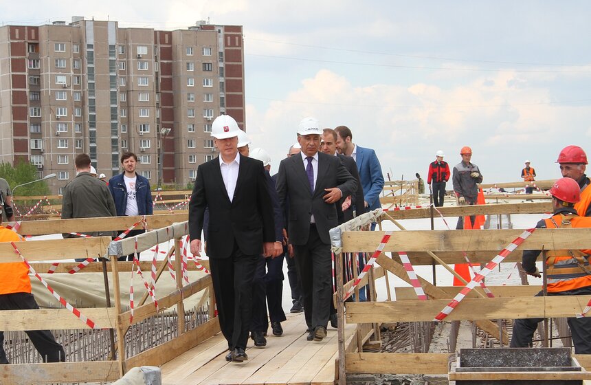 Мэр осмотрел строительство развязки на Волгоградском проспекте 15 фото