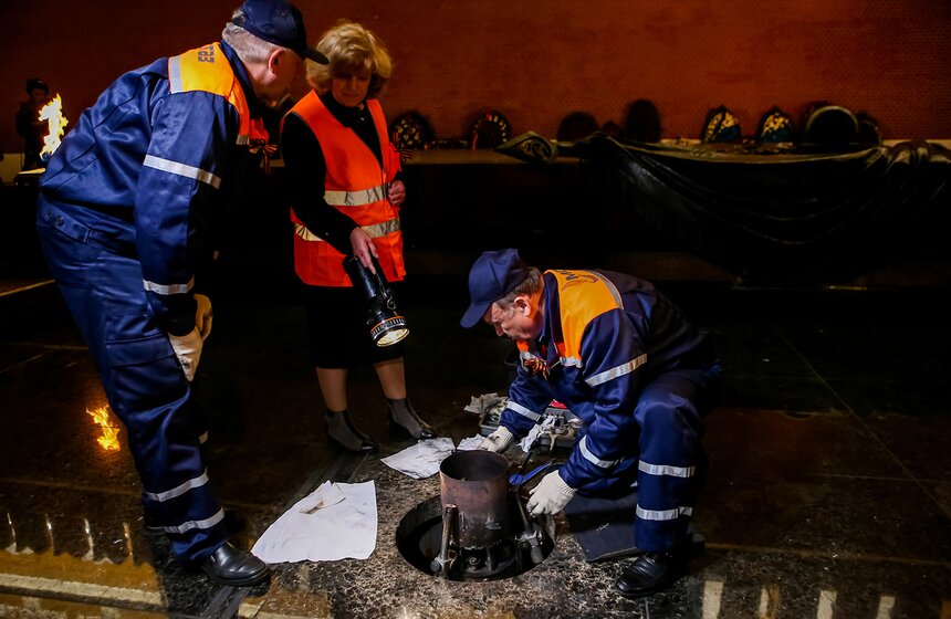 Торжественная церемония профилактики Вечного огня 17 фото