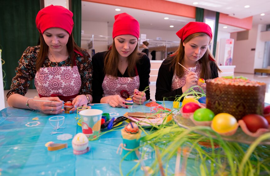 Фестиваль пасхальных яиц в театре "Русская песня" 2 фото