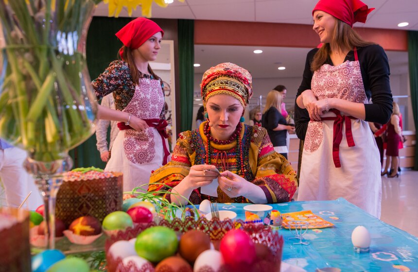 Фестиваль пасхальных яиц в театре "Русская песня" 5 фото