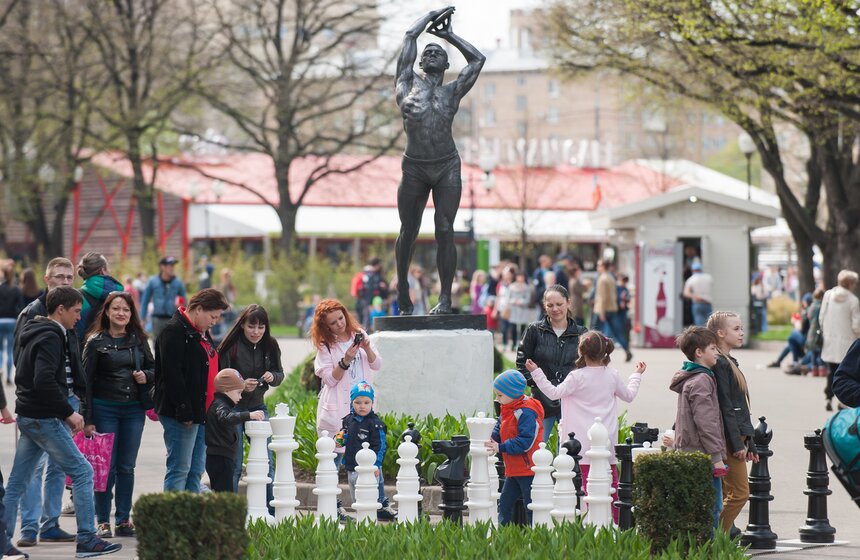 Летний сезон открылся в парке Горького и МУЗЕОНе 26 фото
