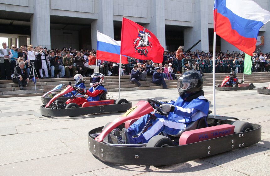 Московский парад кадетов на Поклонной горе 18 фото