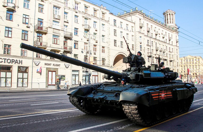 Военная техника приняла участие в генеральной репетиции парада 12 фото