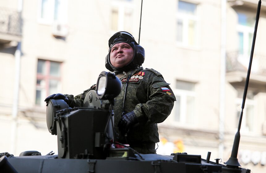 Военная техника приняла участие в генеральной репетиции парада 11 фото