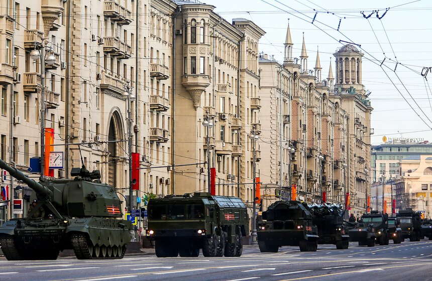 Военная техника приняла участие в генеральной репетиции парада 6 фото