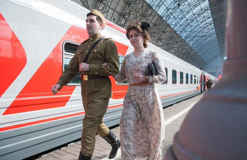 "Поезд Победы" с ветеранами отправился с Киевского вокзала 22 фото