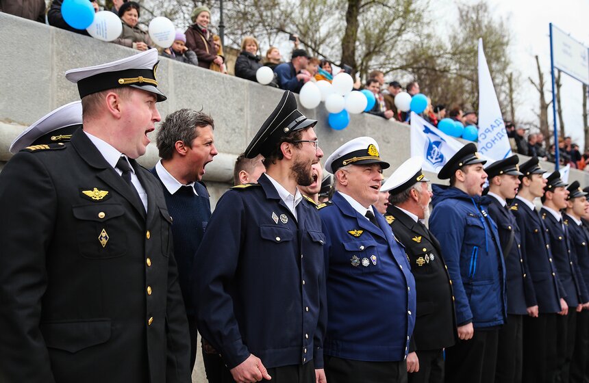 Открытие летней пассажирской навигации 26 фото