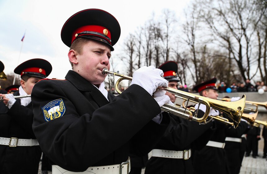 Открытие летней пассажирской навигации 25 фото