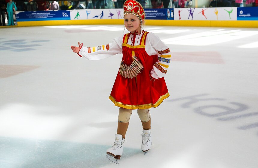 Ветераны фигурного катания выступили на фестивале "Свет победы" 2 фото