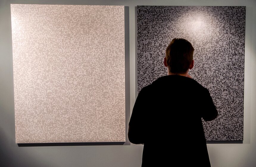 Выставка современных художников из Южной Кореи в "Триумфе" 16 фото