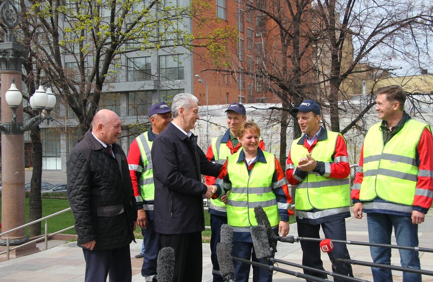 В столице торжественно открыли сезон фонтанов 5 фото