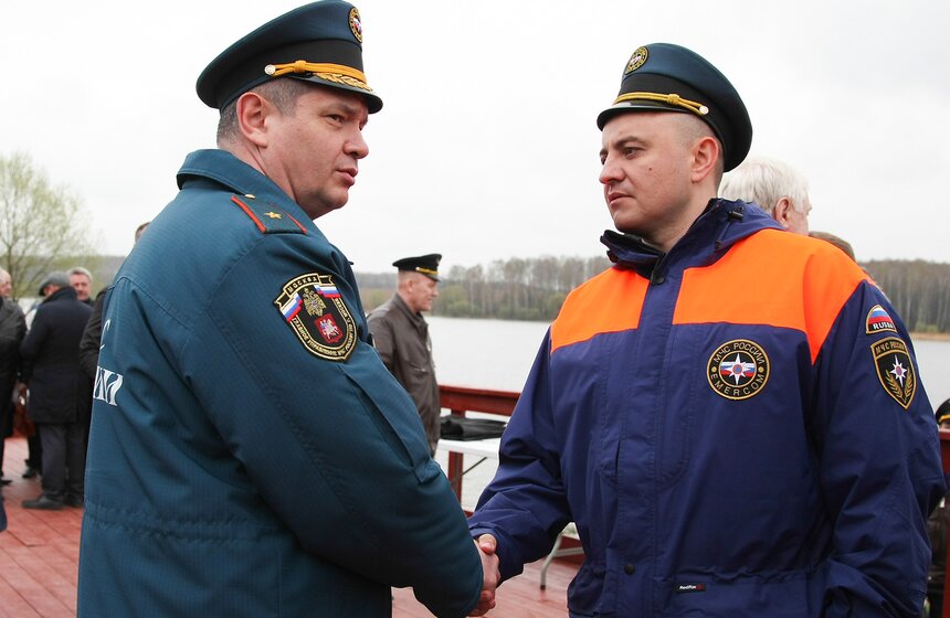 Учения МЧС по тушению природного пожара 28 фото