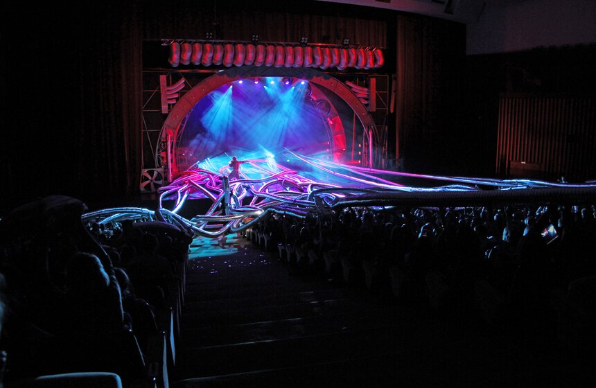 В Москве проходят гастроли Aluminium Show 17 фото