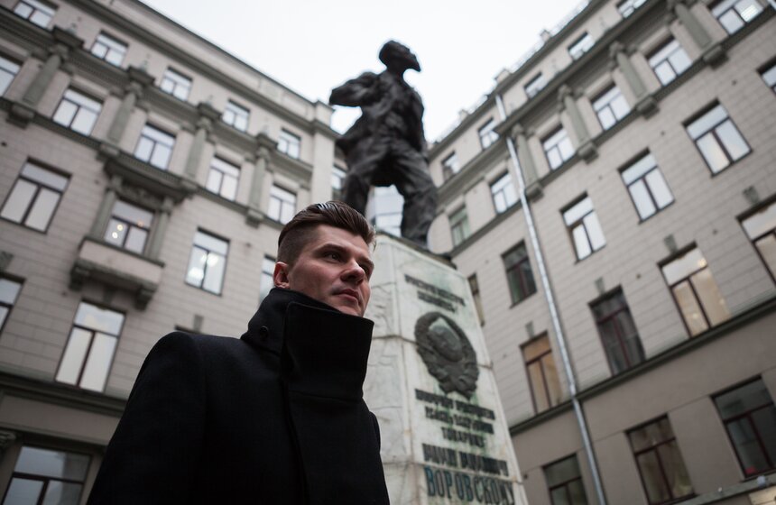 "Места детства": Ведущий Борис Болелов 1 фото