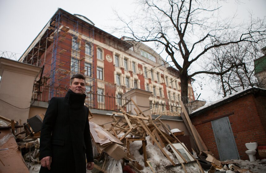 "Места детства": Ведущий Борис Болелов 6 фото