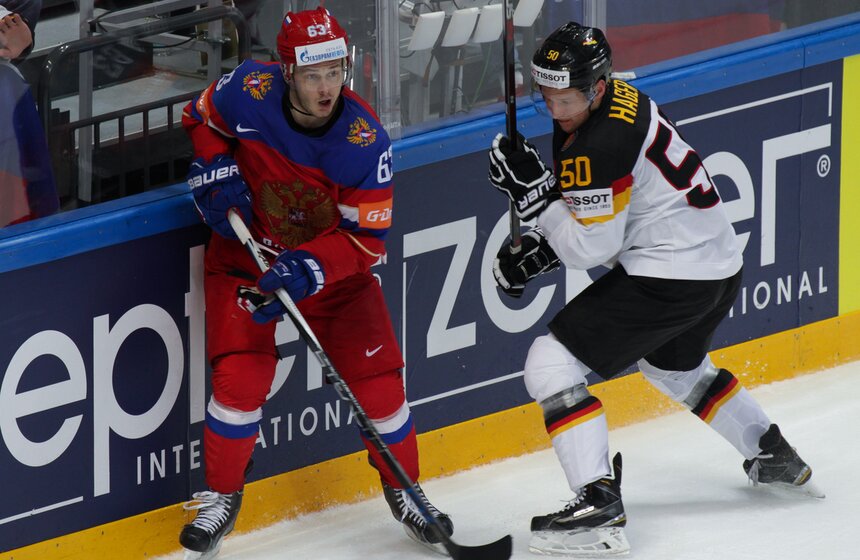 Сборная России обыграла немцев и вышла в полуфинал 8 фото