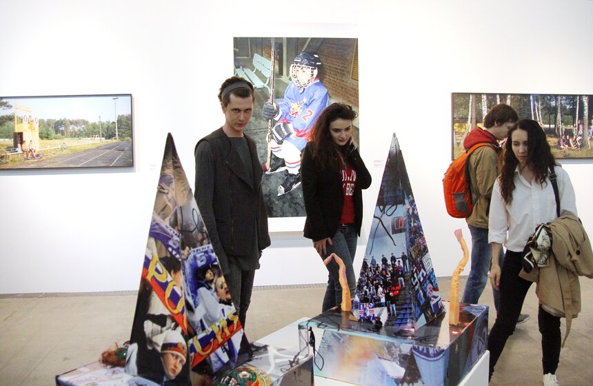 На "Винзаводе" открылся выставочный проект "Футбол – Хоккей" 12 фото